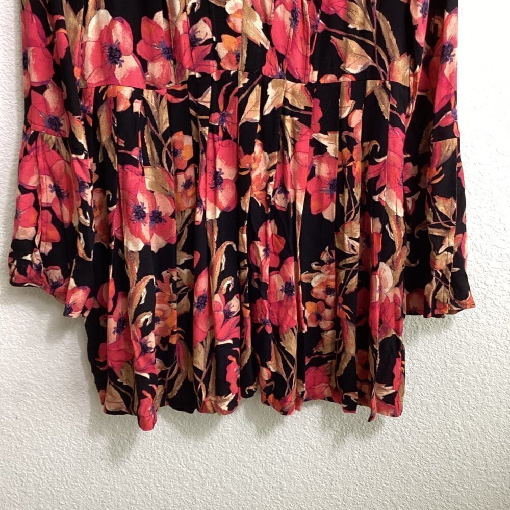 Free People Tegan Red Black Mini Dress Size 12 Bell Sleeves Pockets Boho Style - Picture 13 of 14